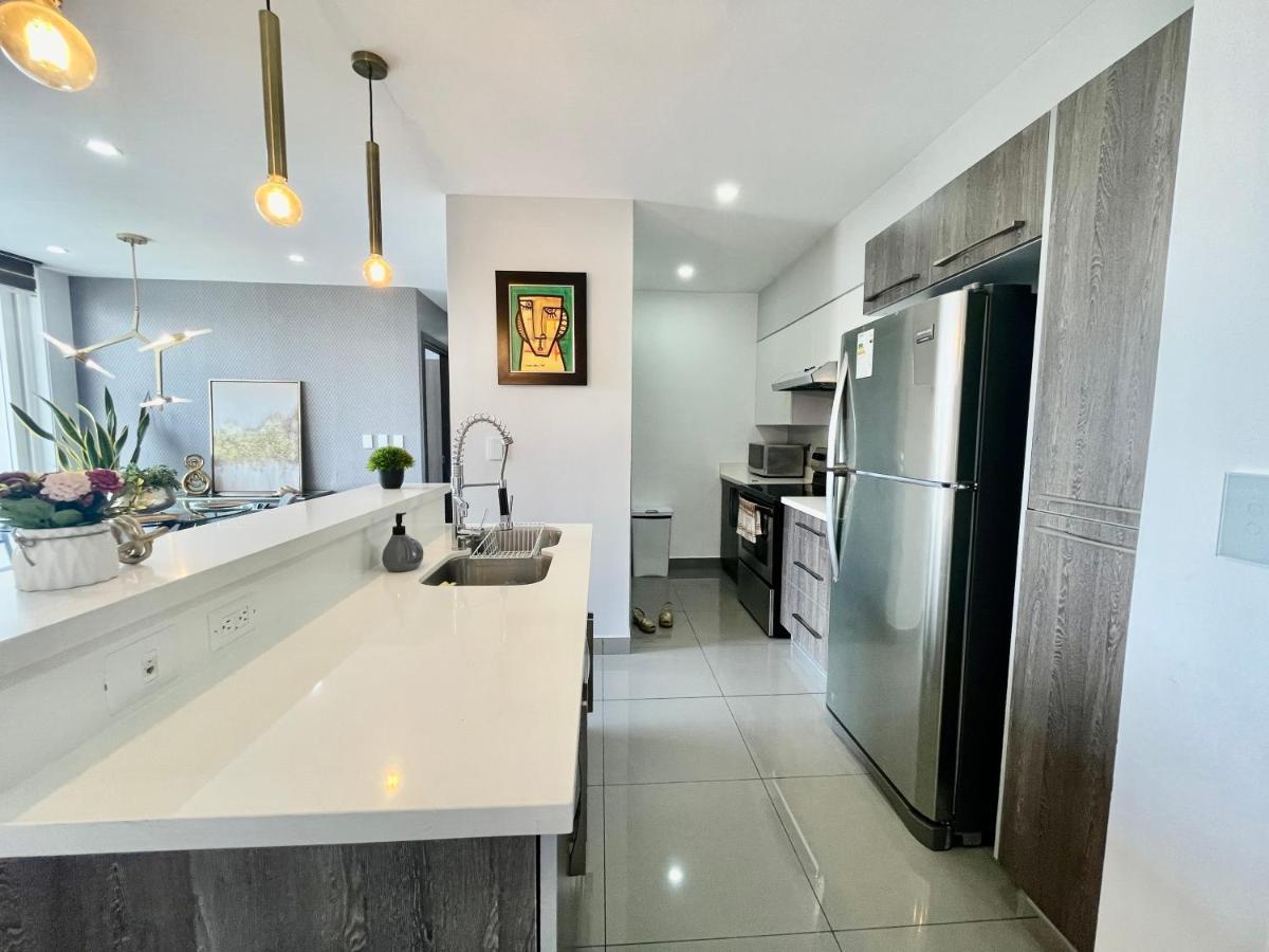 Amplio Condominio Ejecutivo Con Hermosa Vista Сан-Педро-Сула Экстерьер фото