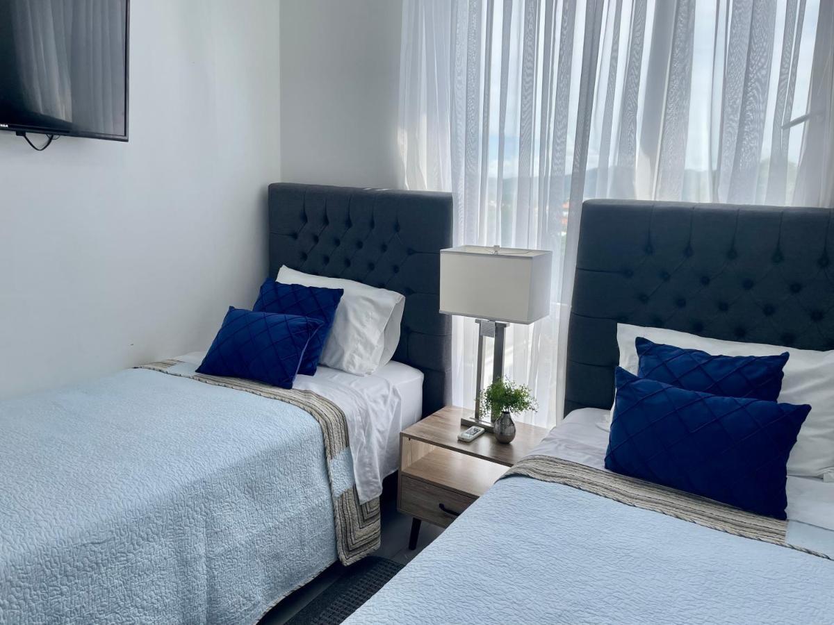 Amplio Condominio Ejecutivo Con Hermosa Vista Сан-Педро-Сула Экстерьер фото